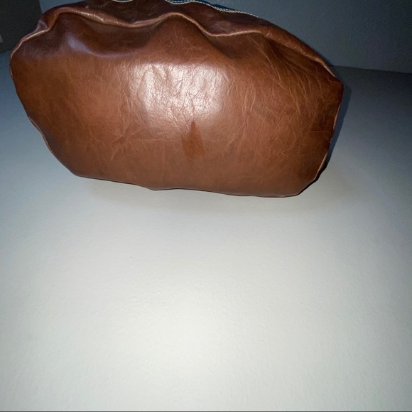 Axcess Liz Claiborne Color Block Boho Bag - Picture 5 of 15